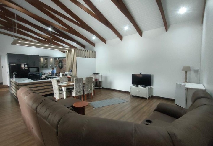4 Bedroom Property for Sale in Noorsekloof Eastern Cape
